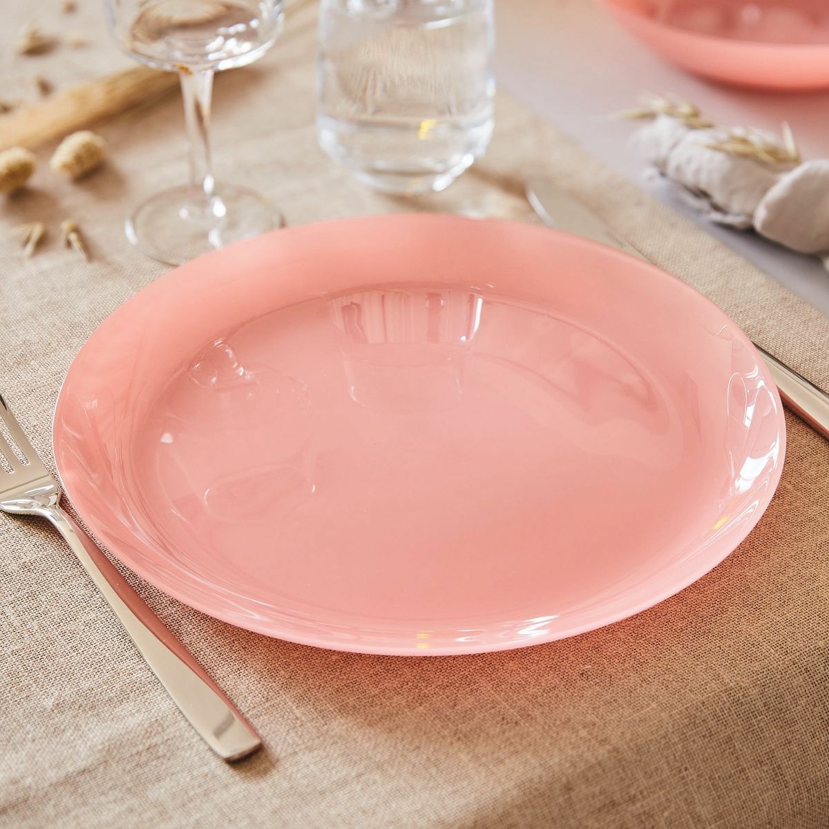 Obrázok Luminarc Sada plytkých tanierov ARTY PINK QUARTZ 26 cm, 6 ks