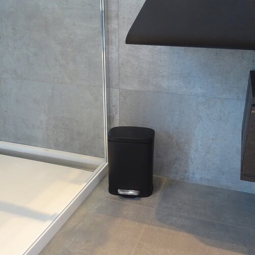 Spirella Pedálos szemetes soft-close Akira 12 l, matt fekete