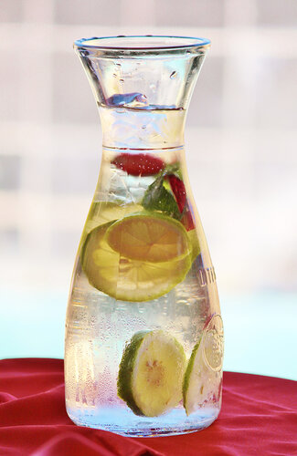 Bacchus Steklena karafa 0,5 l