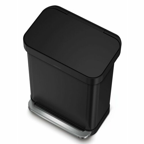 Simplehuman téglalap alakú pedálos szemetes 55 l,fekete, táskazsebbel termék 2. képe