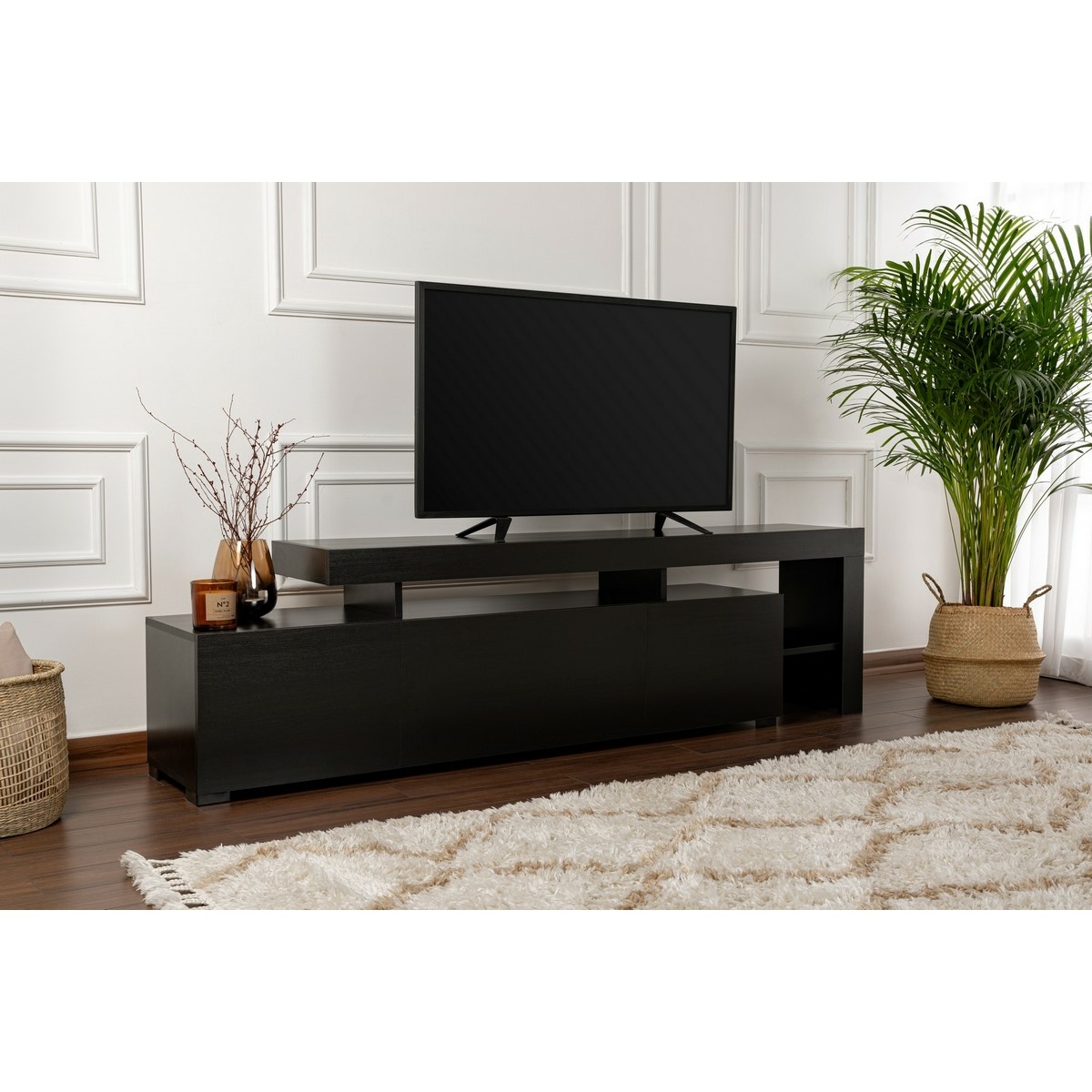 Televízny stolík Beliz Wood Black