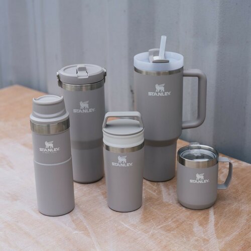 Stanley Termohrnček Café-To-Go Travel Mug 230 ml Ash