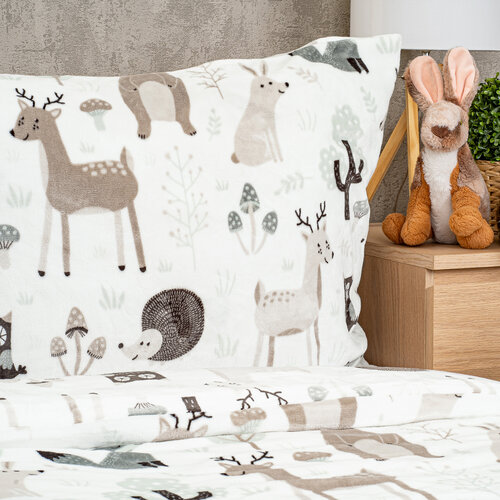 Lenjerie de pat pentru copii din microflanel 4Home Nordic friends, 140 x 200 cm, 70 x 90 cm