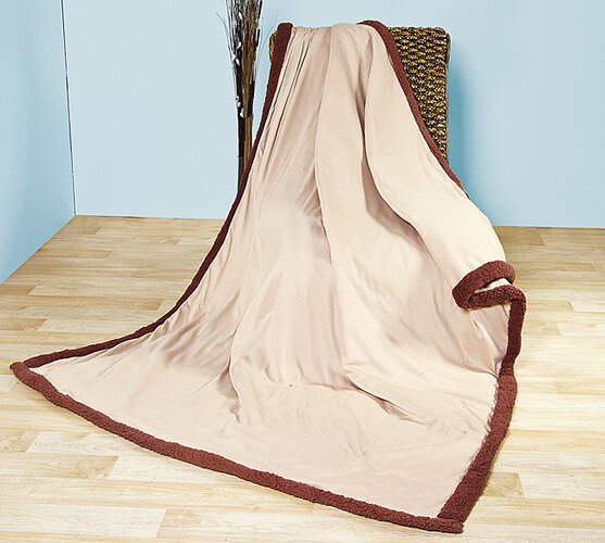 Fleecové deky s elegantní obrubou, světle hnědá