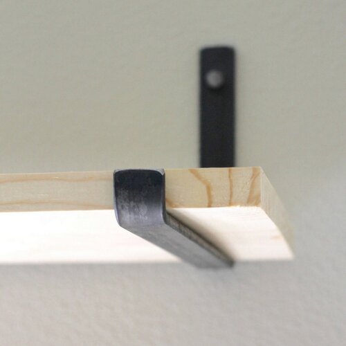 Raft Lam008 Black and Oak