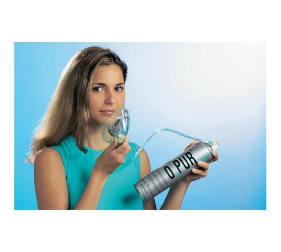 Kyslíková lahev s kyslíkovou maskou