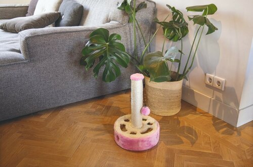 Beeztees Gotch macska kaparó, 27 x 27 x 40 cm