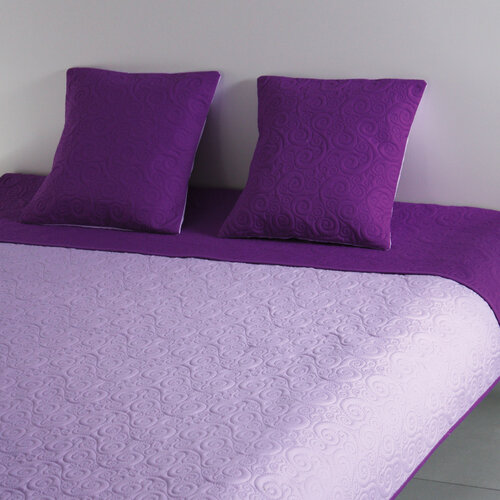 Prehoz na posteľ Maestri fialová + povlaky na na polštářky zdarma, 220 x 240 cm, 2 ks 40 x 40 c