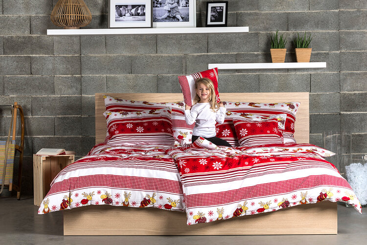 4Home Weihnachtliche Flanell-Bettwäsche Rentiere, 220 x 200 cm, 2 St. 70 x 90 cm