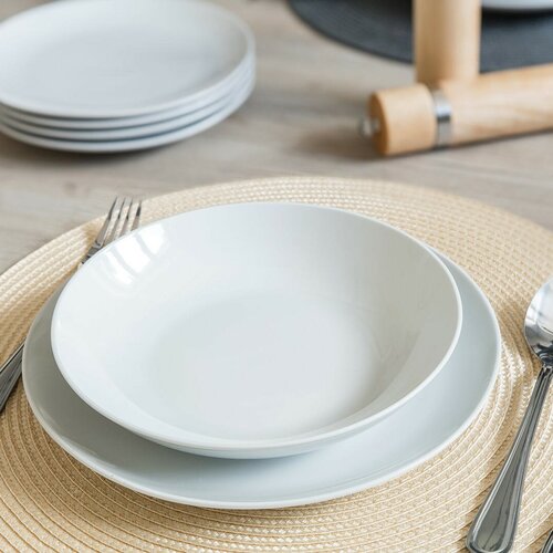 Banquet Набір тарілок з 18 предметів MARION