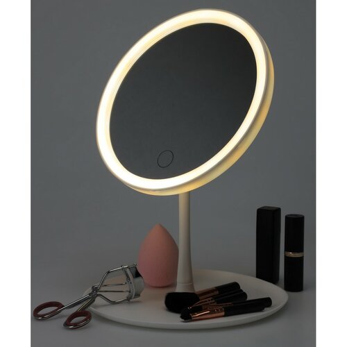 Oglindă cosmetică cu iluminare LED