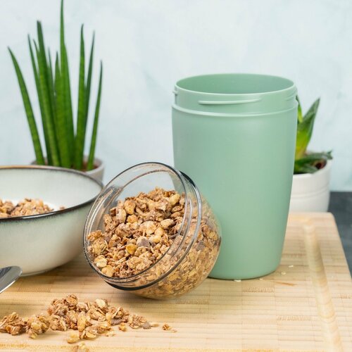 Westmark Zweiteilige Snackdose, 700 ml, mintgrün