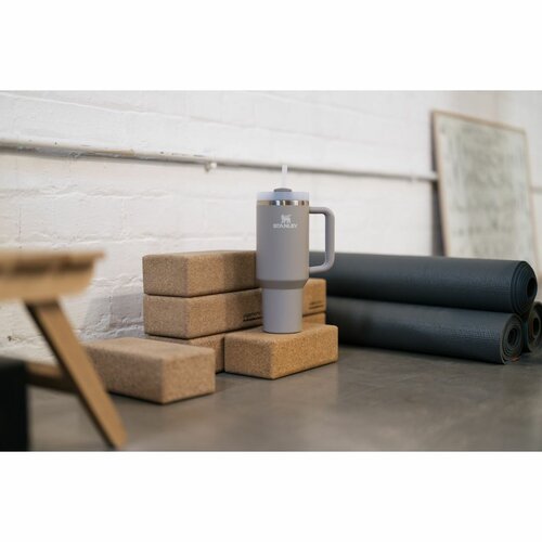STANLEY Quencher H2.O FlowState Tumbler 1180 mlAsh