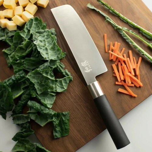 Kai Nakiri zeleninový nôž Wasabi Black, 16,5 cm
