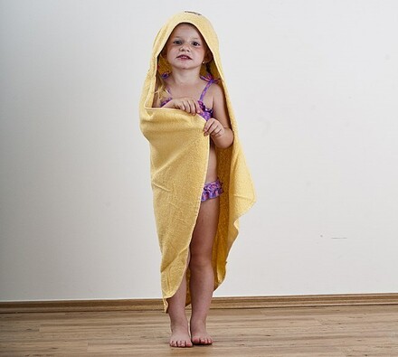 Froté detská osuška s kapucňou žltá, 75 x 75 cm