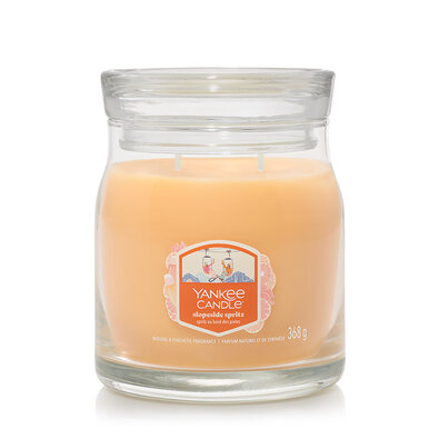 Yankee Candle lumânare parfumată Signature în pahar mediu Slopeside Spritz, 368 g