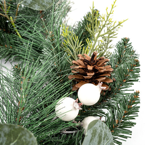 Wieniec świąteczny Berry and Pinecone biały