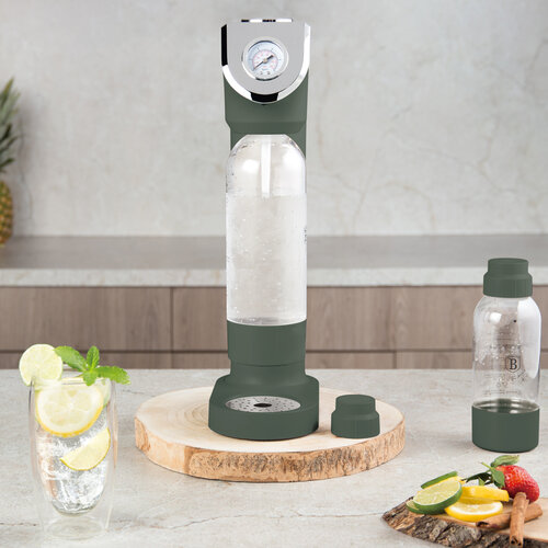 BerlingerHaus Výrobník sódy Sodabar + 2 fľaše Matte Green