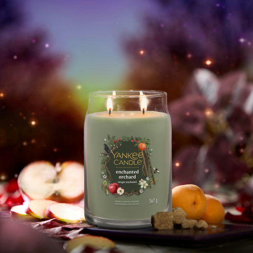 Yankee Candle Vonná svíčka velká Signature Enchanted Orchard, 567 g