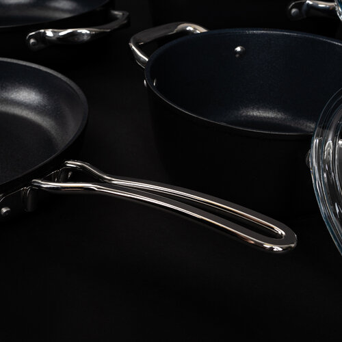 Set de oale de gătit antiaderente 4Home Titanium din 7 piese