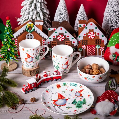 Altom Porcelanowy talerz deserowy Winter Gnomes 20 cm