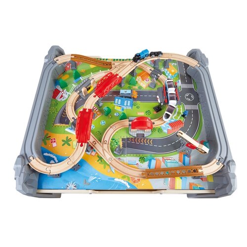 Hape Stolik do zabawy z kolejką 70 elem.