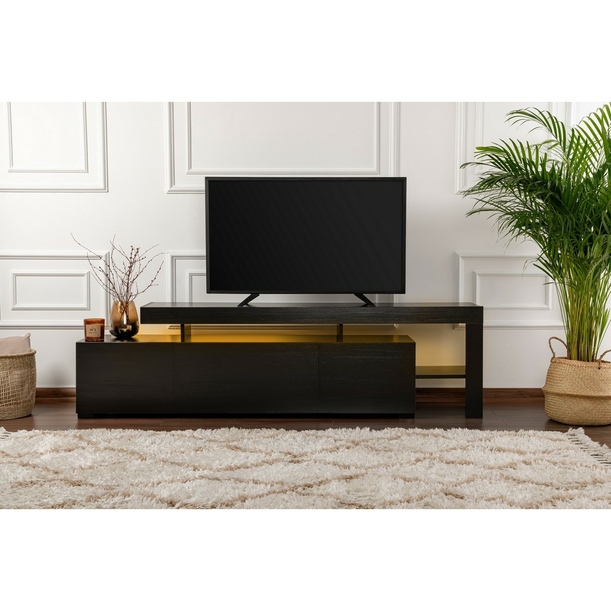Televízny stolík Beliz Wood Black