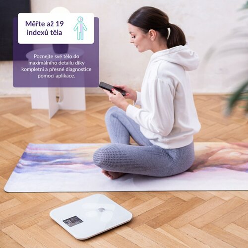 TrueLife FitScale W7 BT osobná váha s bluetooth, biela