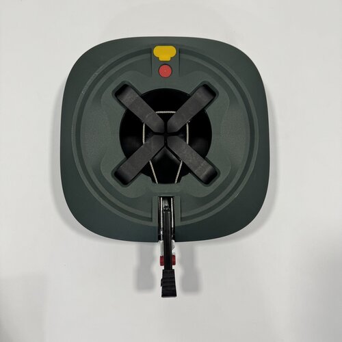 Stojak na choinkę z pedałem, ciemnozielony