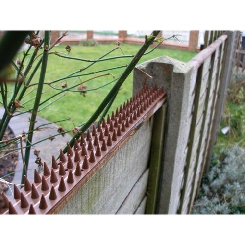 Plastové ochranné hroty proti vtákom hnedá set 4 ks