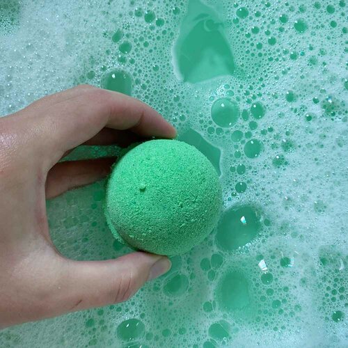 Bohemia Gifts Sparkling Bath Bomb For Happiness