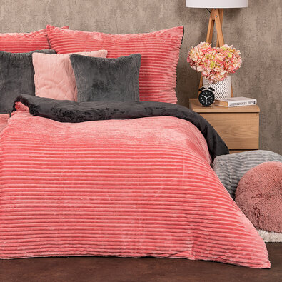 Lenjerie de pat din microflanel 4Home Stripe roz,140 x 200 cm, 70 x 90 cm
