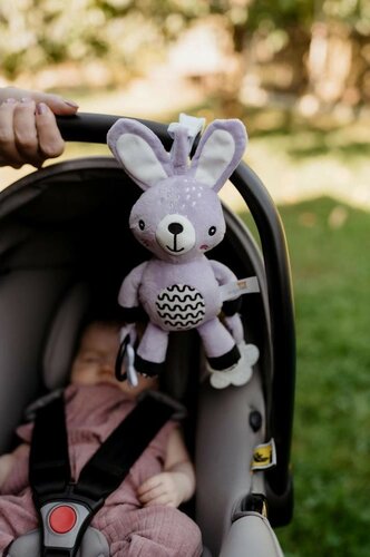 Chrastítko babyted Zajíček plyš 30 cm závěs na postýlku /kočárek