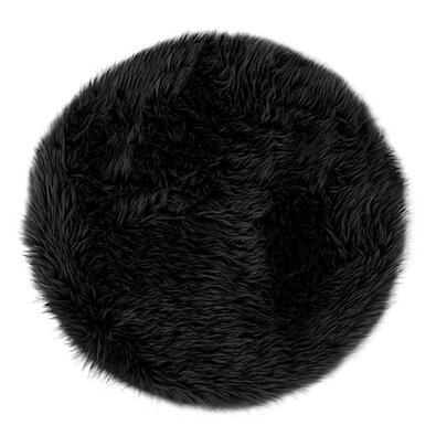 Restilo Kožušina Dokka čierna, 60 cm