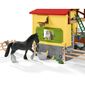 Schleich 42485 Stáj pro koně s příslušenstvím, 60 x 40 x 29,5 cm