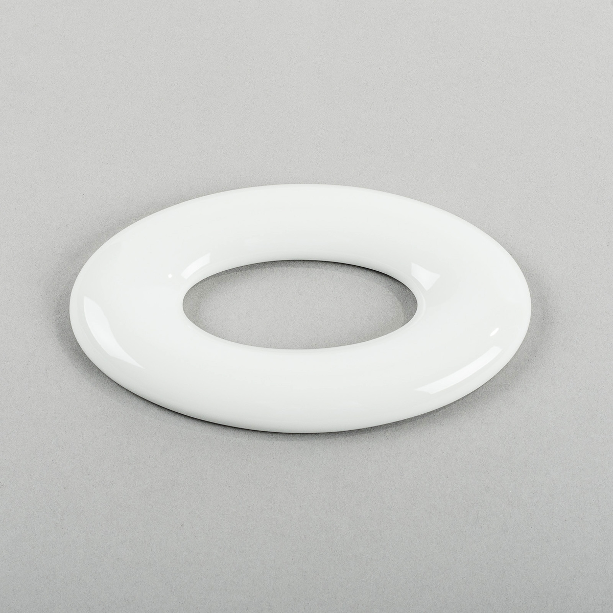 Studio Pirsc Porcelain 3D tapeta OVAL 17 cm, bílá