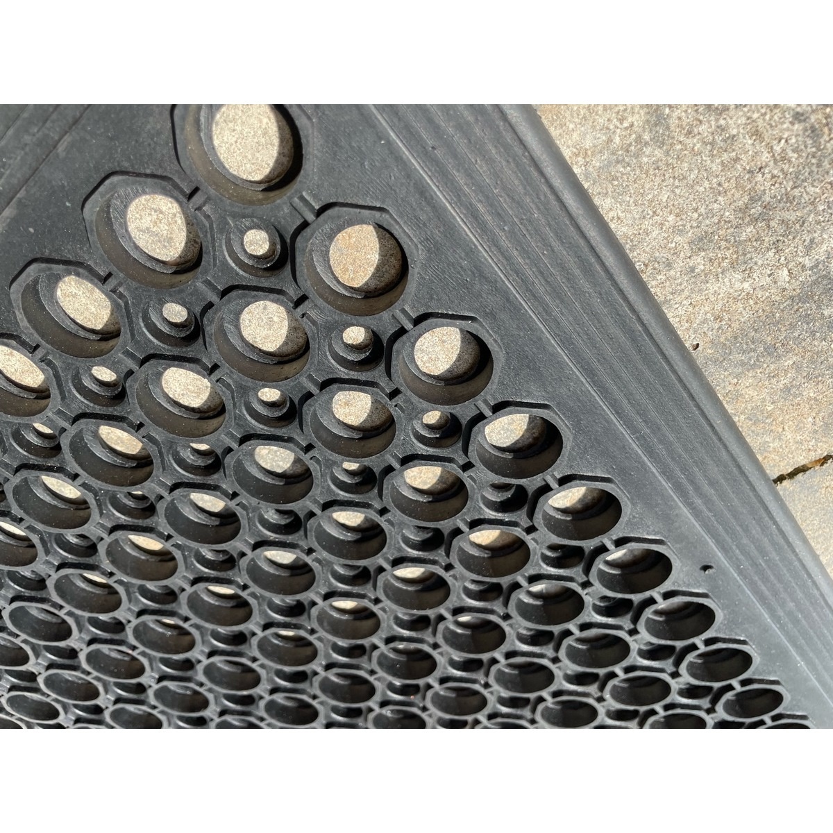 Rubber gumiszőnyeg lyukakkal, 90 x 150 cm, 90 x 150 cm termék 2. képe