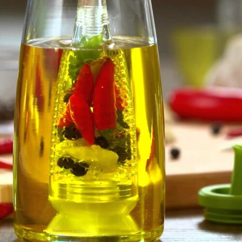 Tescoma Ölflasche mit Auslaugung VITAMINO, 250 ml