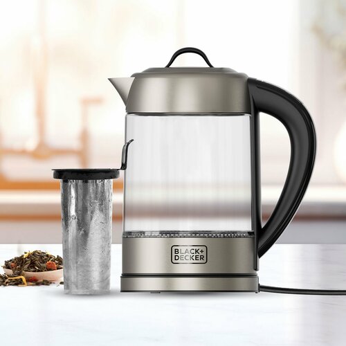 Black+Decker BXKE2205E Rychlovarná konvice