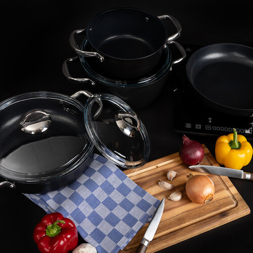 4Home 7-dielna súprava riadu s nepriľnavým povrchom Titanium