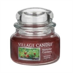 Village Candle Vonná sviečka Brusnica - Nantucked Cranberry, 269 g