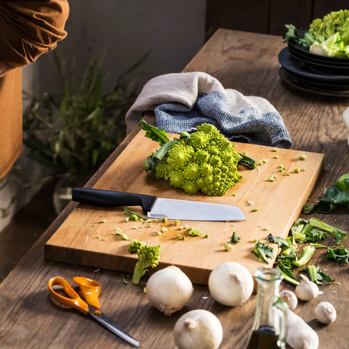 Fiskars 1051761 nôž Santoku Hard Edge 16 cm