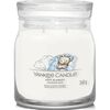 Yankee Candle Vonná svíčka střední Signature Soft