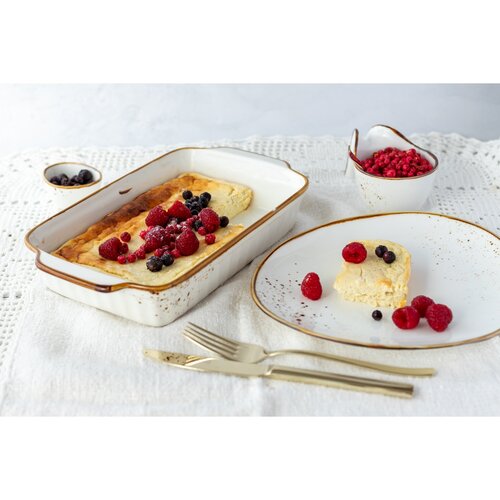 Mäser Zapekacia misa Pintar White hnedé bodky 30 x 18,6 cm