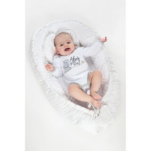 New Baby luxus fészek párnával és takaróval, MinkyHeart, fehér színben