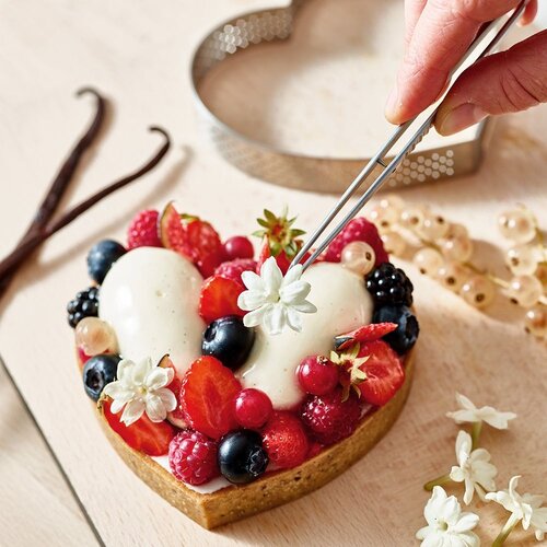 De Buyer 3099.51 gelochte Kuchenform Herz 12 cm, Edelstahl