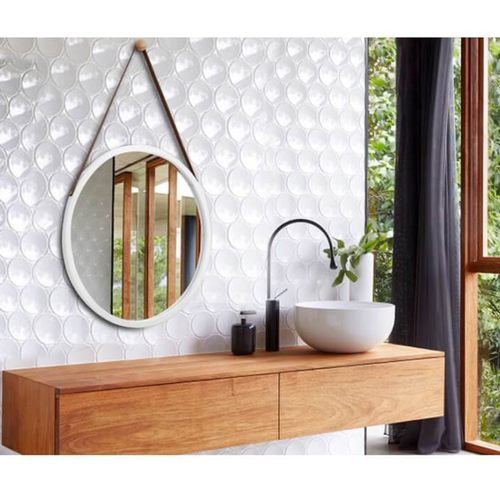 Nástenné zrkadlo Lemi s bambusovým rámom, bílá