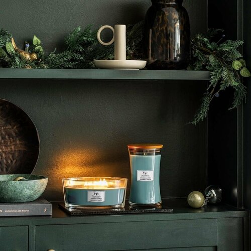 WoodWick Vonná sviečka loď Evergreen Cashmere, 453 g