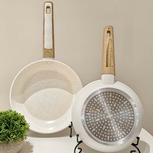 Tigaie cu suprafață ceramică Kitchisimo Bianco 20 cm