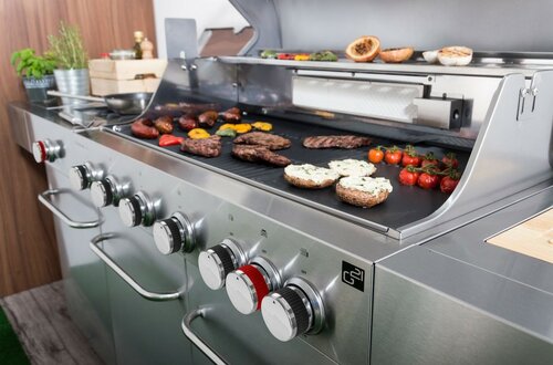 Plynový gril G21 Nevada BBQ kuchyně Premium Line, 8 hořáků + zdarma redukční ventil